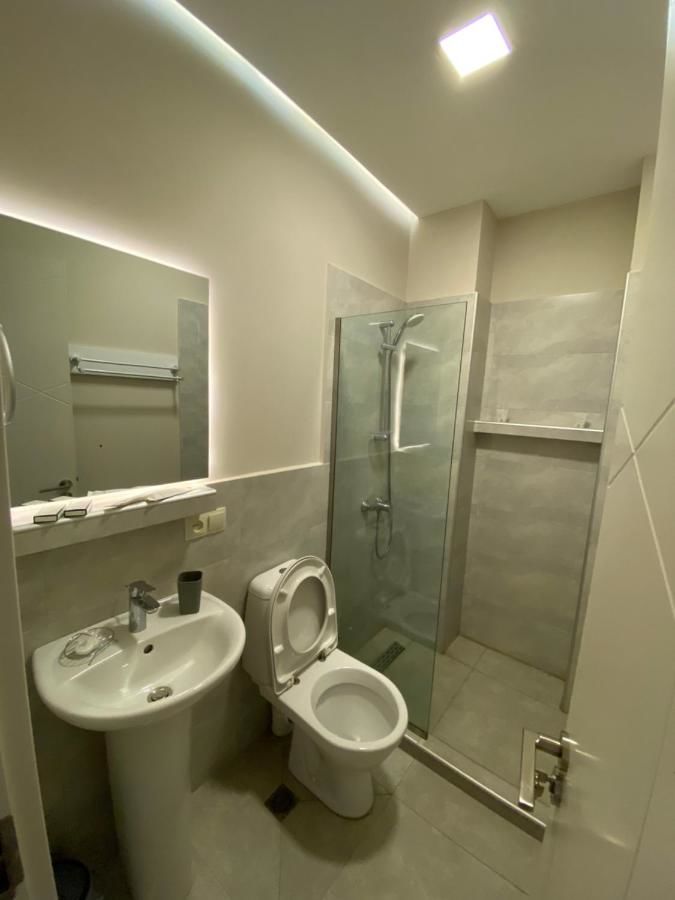 Отель Home Hotel Шекветили-16